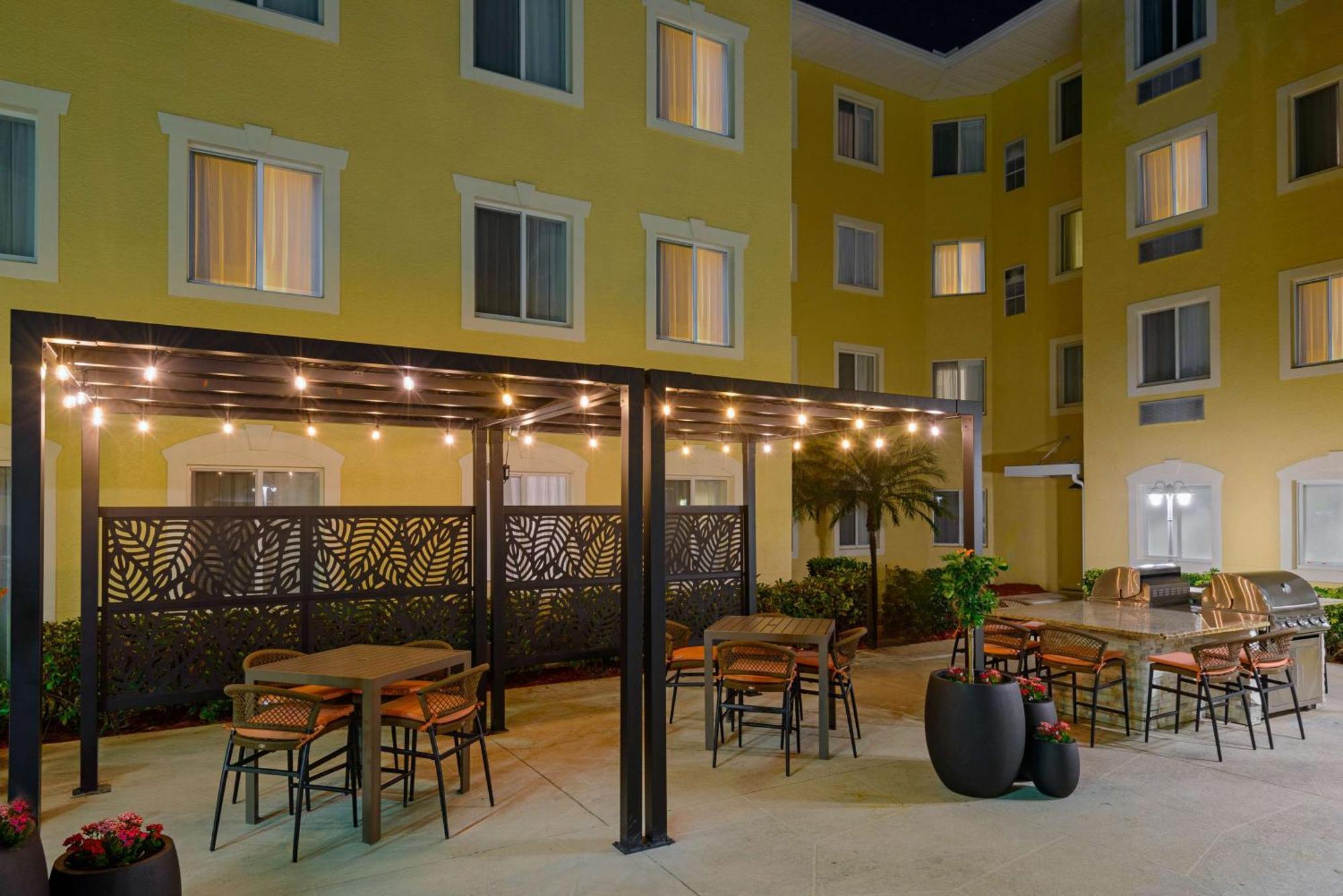 Homewood Suites By Hilton Bonita Springs, Fl Exterior foto